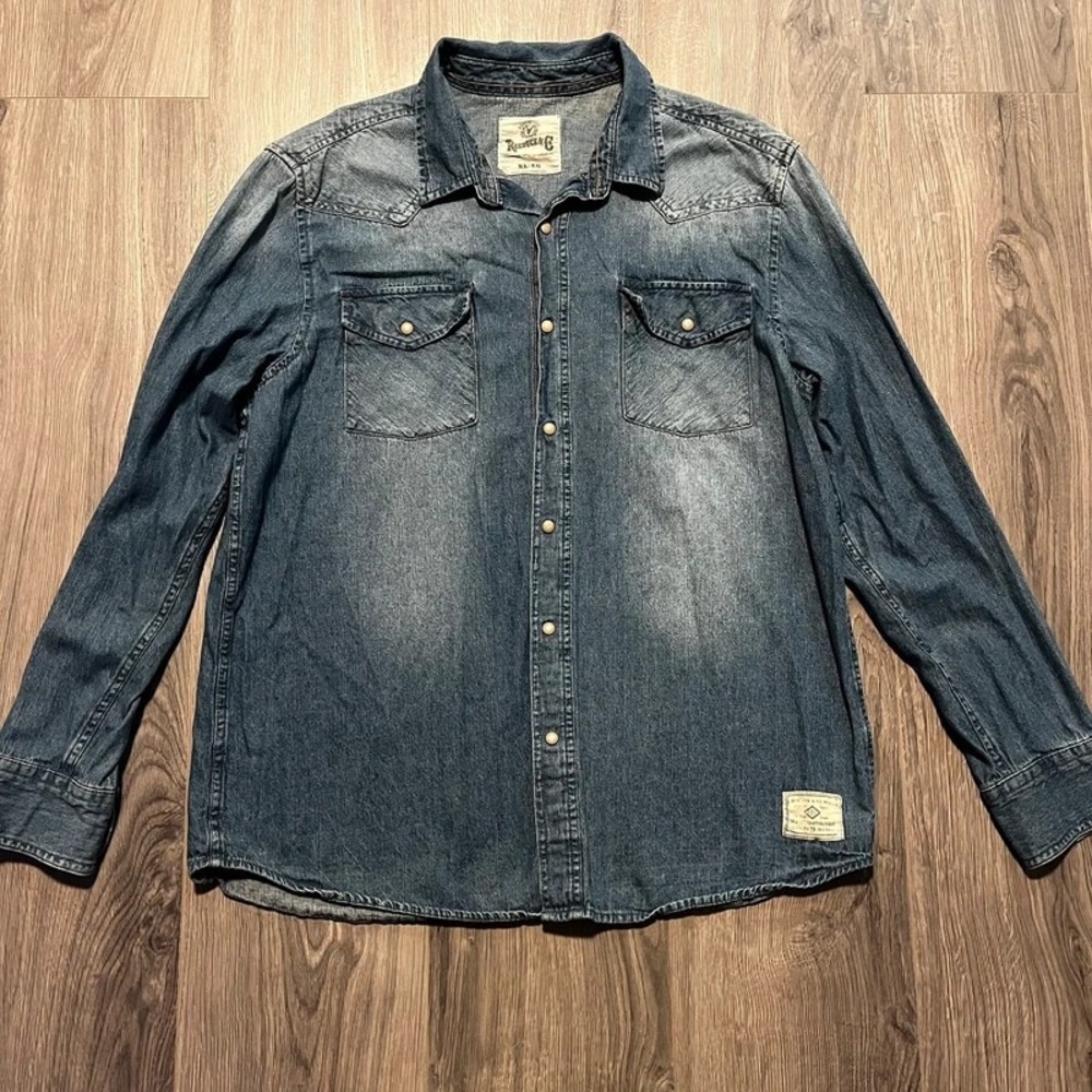 Roebuck & Co Men's XL Blue Denim Chambray Pearl Snap Western Shirt